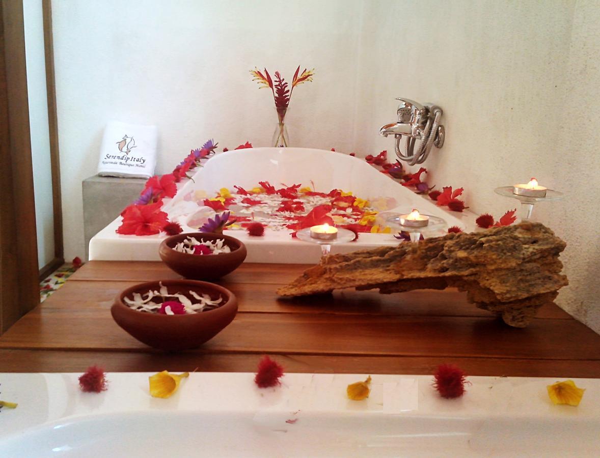 Serendipitaly Ayurveda Boutique Hotel Hikkaduwa Exterior foto